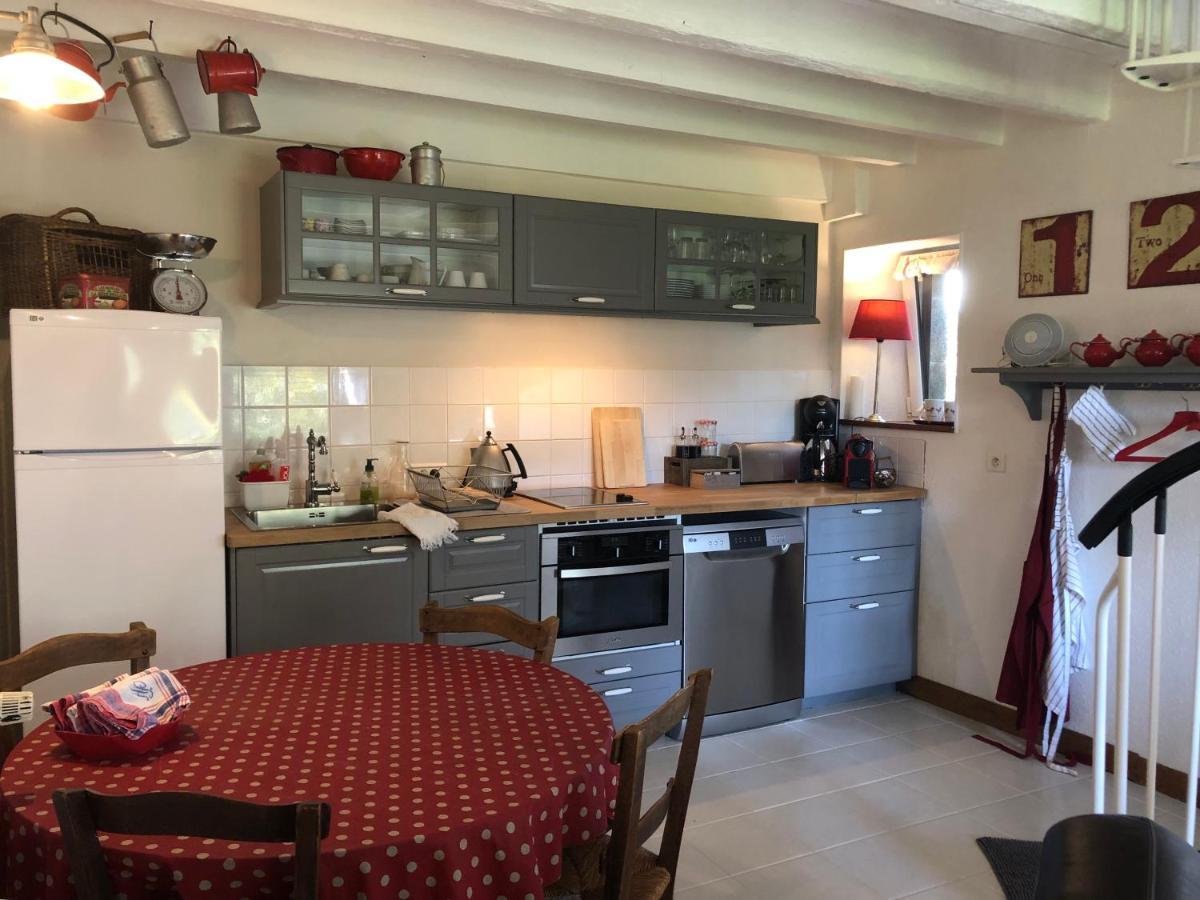 Le Clos Du Mont Jarry Le Val-Saint-Père Екстериор снимка