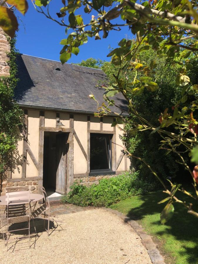 Le Clos Du Mont Jarry Le Val-Saint-Père Екстериор снимка