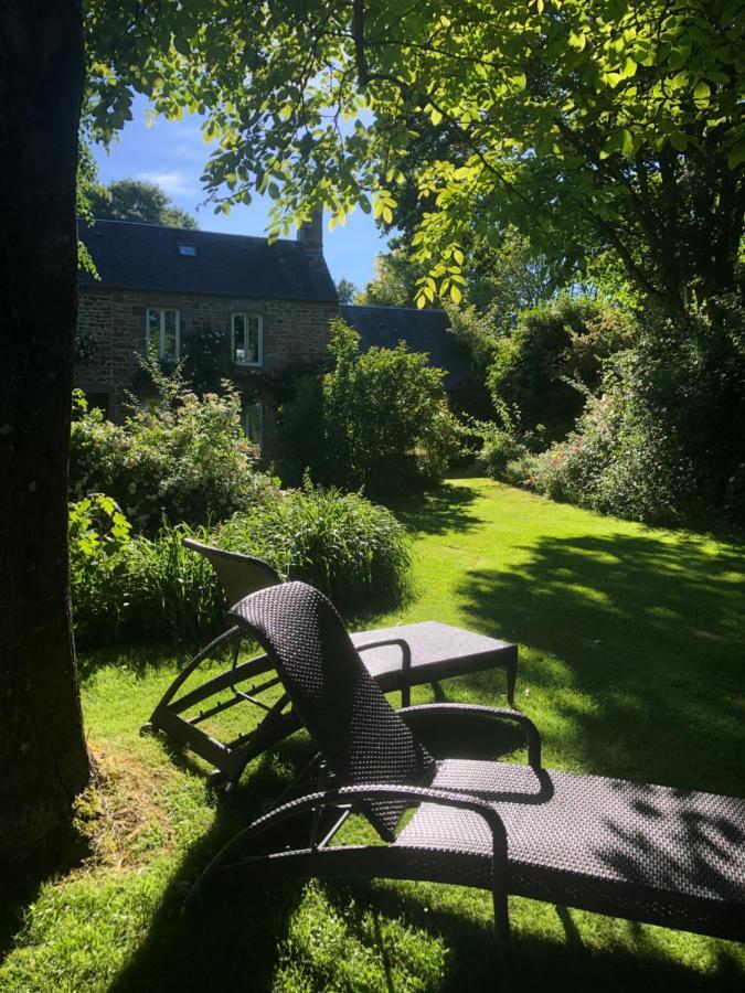 Le Clos Du Mont Jarry Le Val-Saint-Père Екстериор снимка